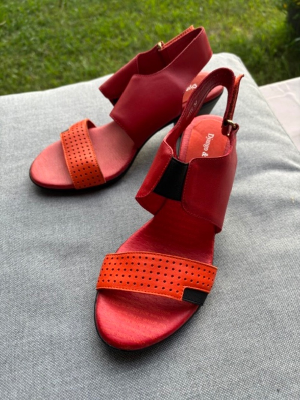 Django & Juliette Heels